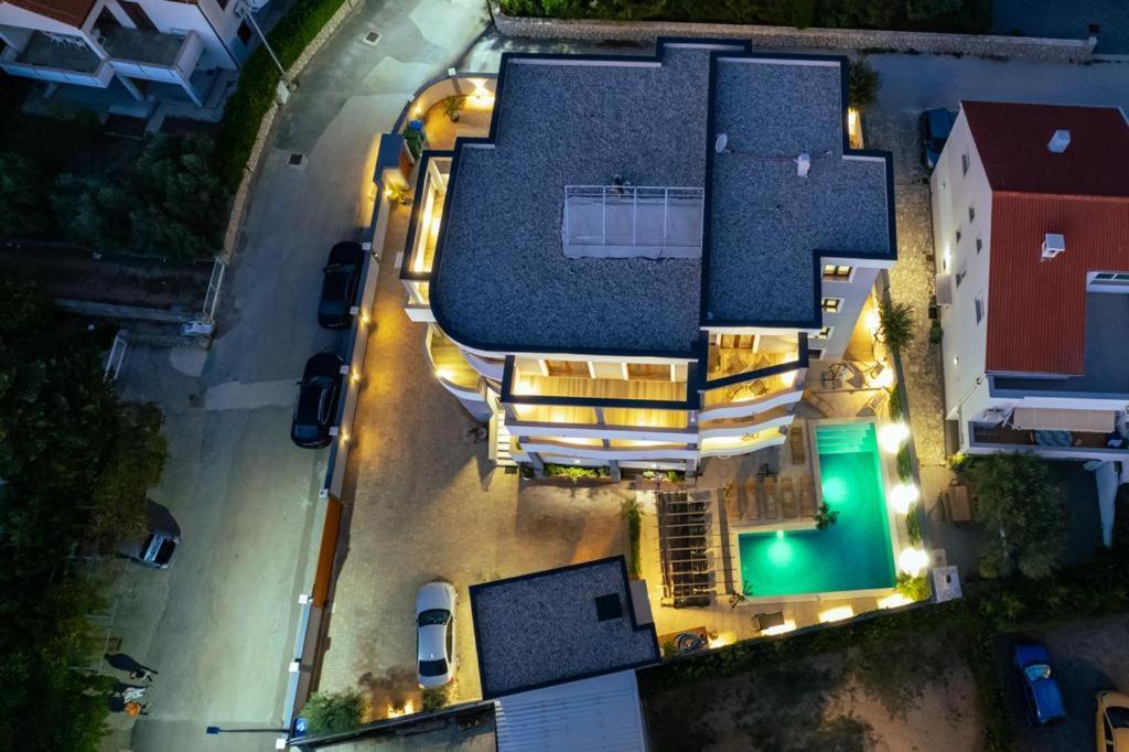 Villa Mariella Новалья Экстерьер фото
